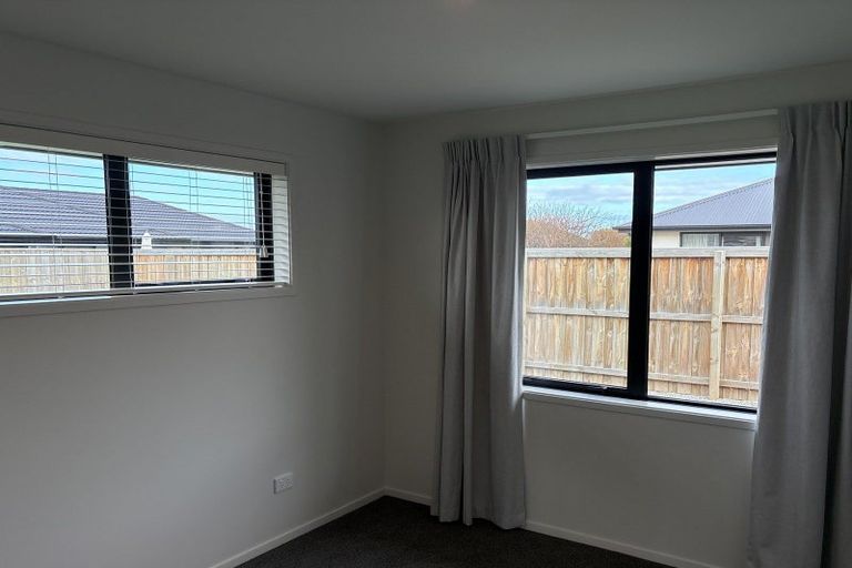 Photo of property in 15 Merino Crescent, Amberley, 7410