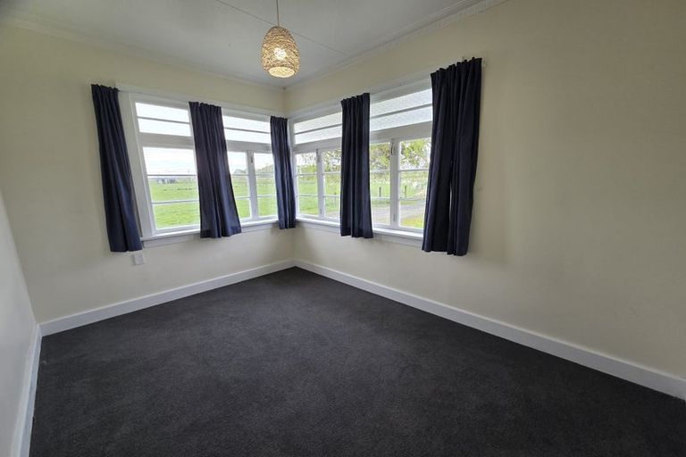 Photo of property in 35 Factory Road, Paretai, Balclutha, 9271