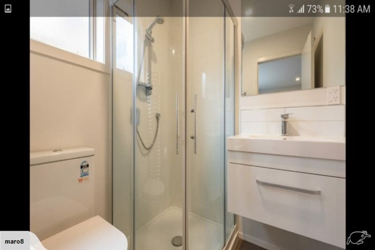 Photo of property in 86a Thurleigh Grove, Karori, Wellington, 6012