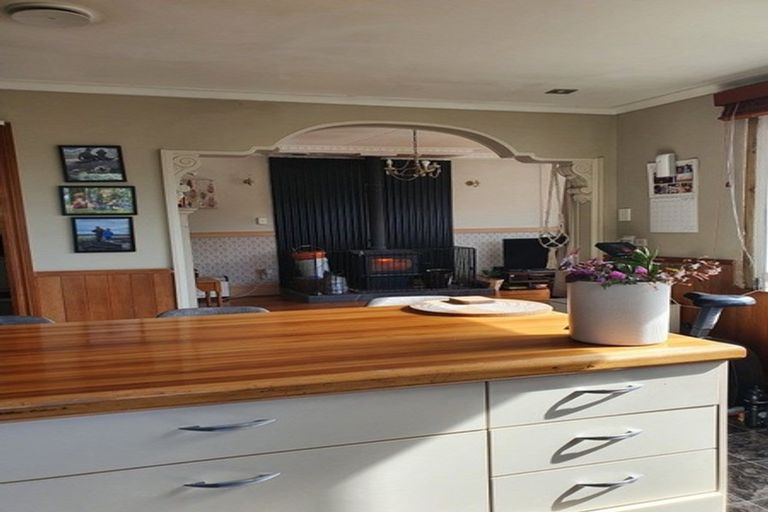 Photo of property in 133 Derby Street, Westport, 7825