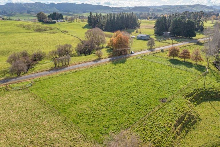 Photo of property in 184 Ireland Road, Waipawa, 4277