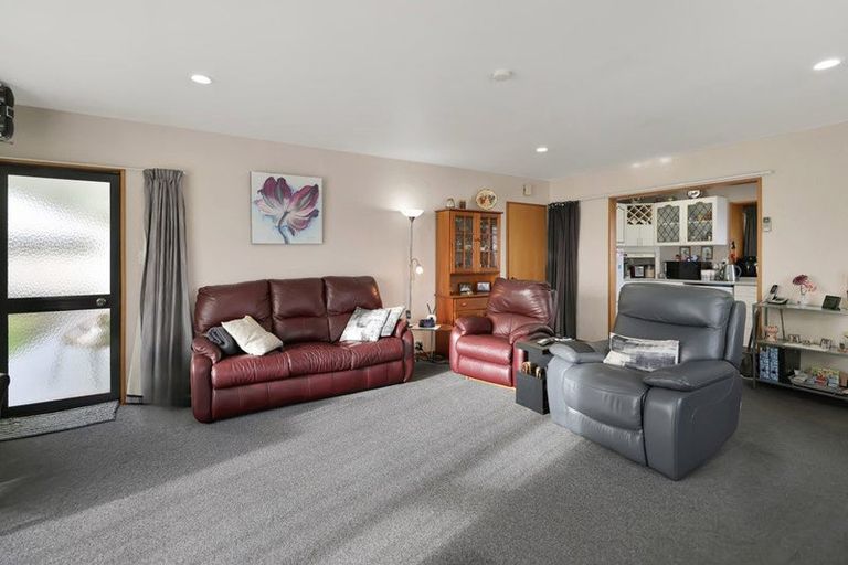 Photo of property in 6 Shearer Street, Tinwald, Ashburton, 7700