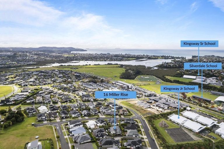 Photo of property in 16 Miller Rise, Silverdale, 0932