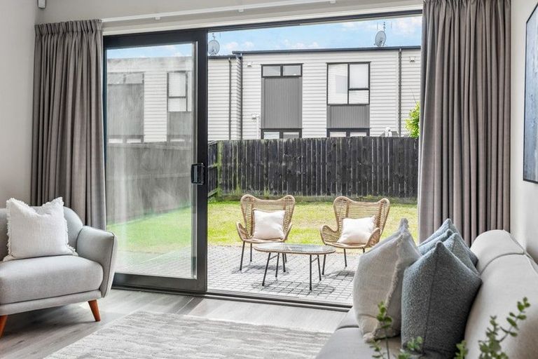Photo of property in 7/6 Onekiritea Road, Hobsonville, Auckland, 0616