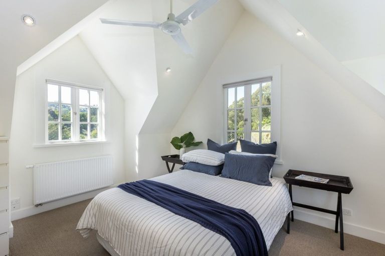 Photo of property in 155 Durham Drive, Havelock North, 4130