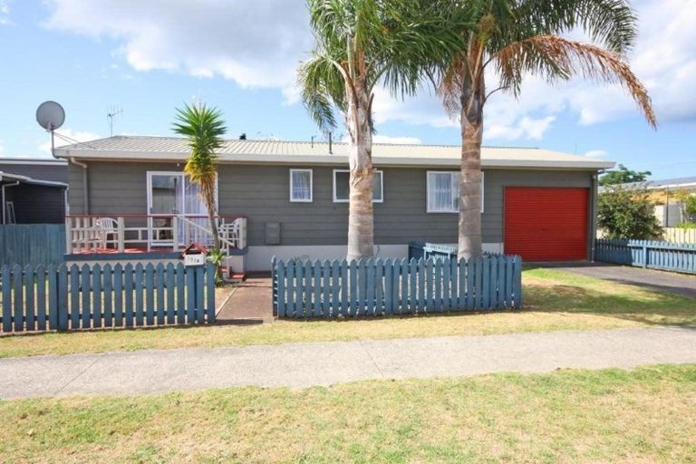 Photo of property in 102b Ajax Road, Whangamata, 3620