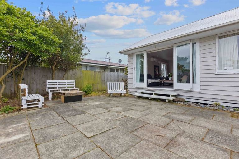 Photo of property in 15 Clare Road, St Albans, Christchurch, 8014