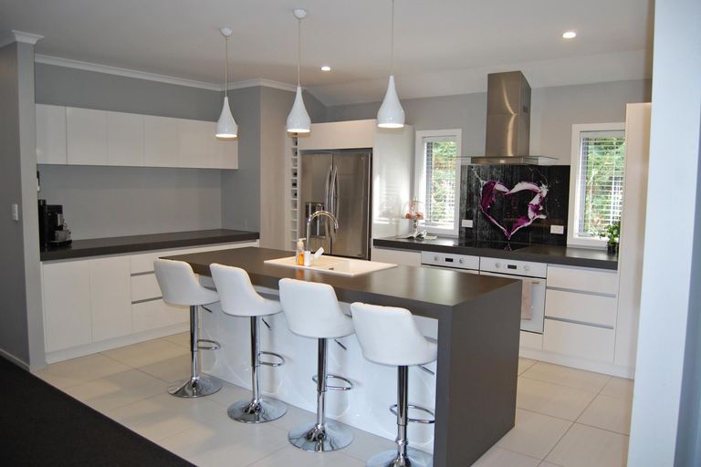 Photo of property in 7 Mountain Road, Kaiwaka, Maungaturoto, 0587