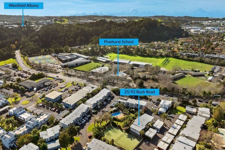 Photo of property in The Grange, 25/92 Bush Road, Albany, Auckland, 0632