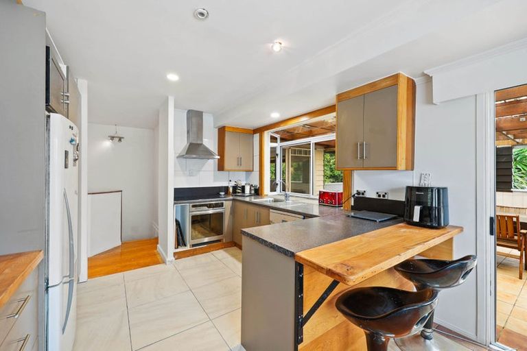 Photo of property in 26 Willoughby Avenue, Howick, Auckland, 2014