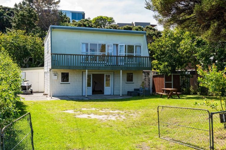 Photo of property in 17 Olsen Avenue, Mangawhai Heads, Mangawhai, 0505