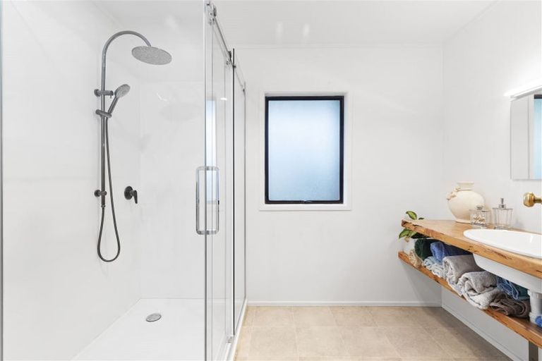 Photo of property in 37 Martyn Street, Waiuku, 2123