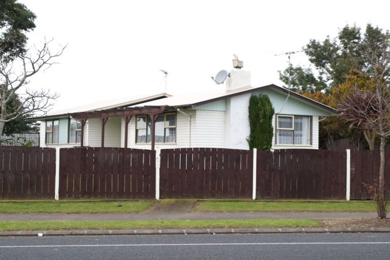 Photo of property in 42 Harania Avenue, Favona, Auckland, 2024