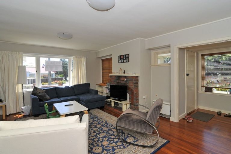 Photo of property in 36 Inglis Street, Seatoun, Wellington, 6022