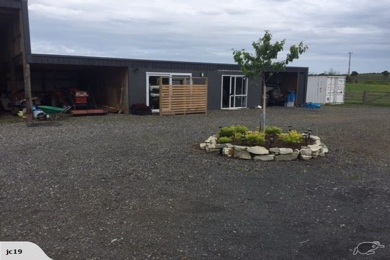 Photo of property in 35 Whatapaka Road, Karaka, Papakura, 2580