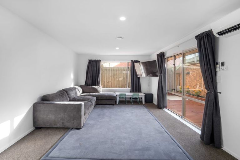 Photo of property in 3/77 Fairfield Avenue, Addington, Christchurch, 8024