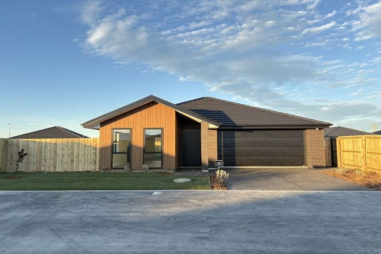 Photo of property in 12 Archibald Place, Halswell, 8025