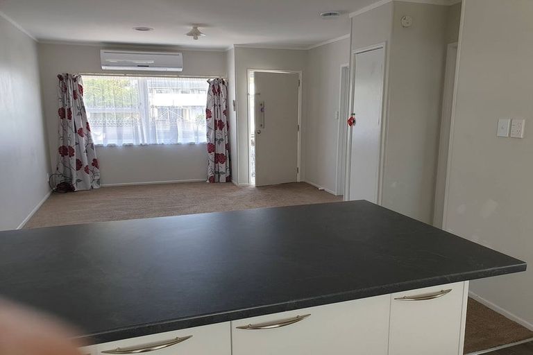 Photo of property in 1/16 Cambridge Road, Manurewa, Auckland, 2102
