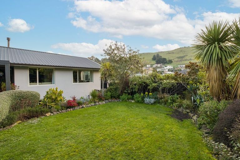 Photo of property in 2 Harbour View Terrace, Cass Bay, Lyttelton, 8082