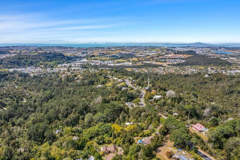 Photo of property in 148 The Avenue, Lucas Heights, Auckland, 0632