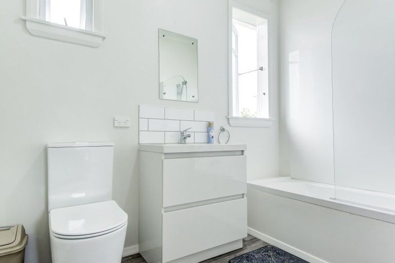Photo of property in 11 Nikau Street, Tawhero, Whanganui, 4501