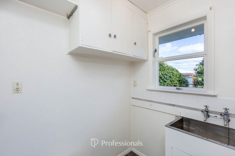 Photo of property in 61 Kashmir Avenue, Clouston Park, Upper Hutt, 5018