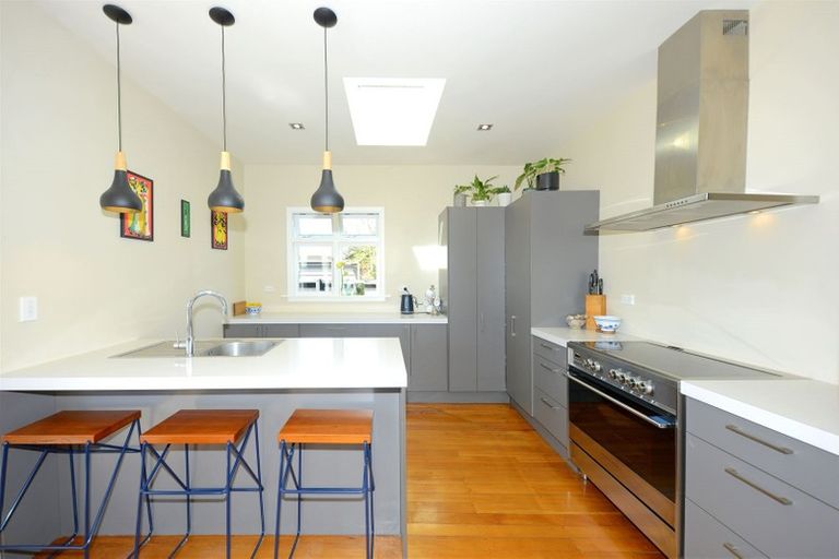Photo of property in 68 Searells Road, Strowan, Christchurch, 8052