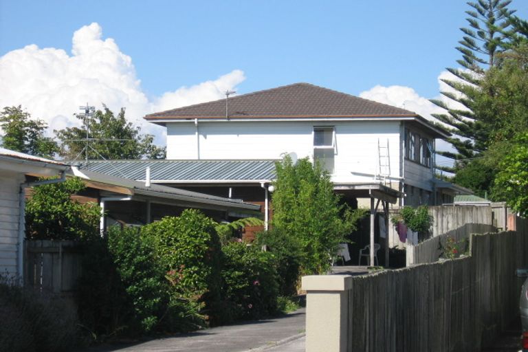 Photo of property in 9 Copley Street, New Lynn, Auckland, 0600