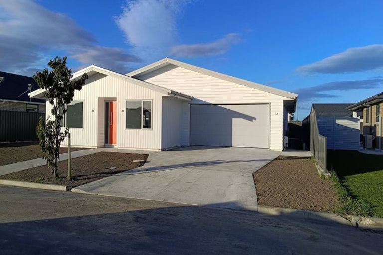 Photo of property in 18 Mckay Close, Frimley, Hastings, 4120