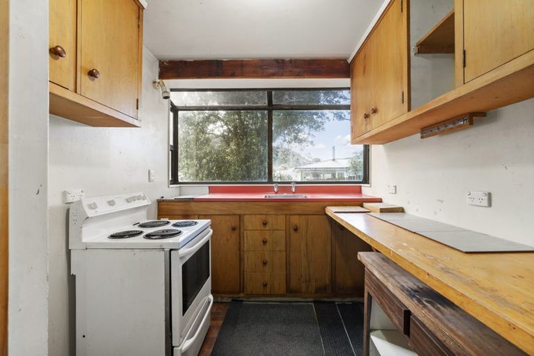 Photo of property in 2b Happy Valley Road, Owhiro Bay, Wellington, 6023