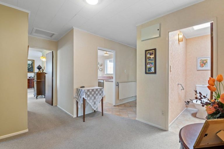 Photo of property in 50unit Robertson Street, Glenholme, Rotorua, 3010
