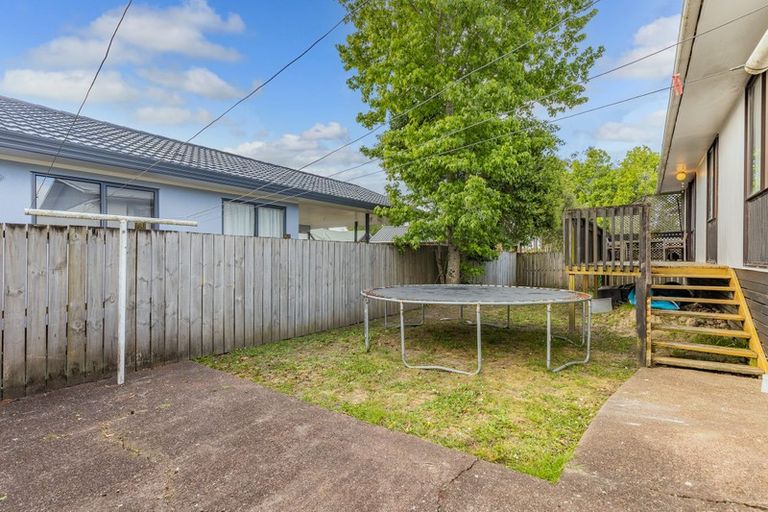 Photo of property in 2/63 Hindmarsh Street, Henderson, Auckland, 0612