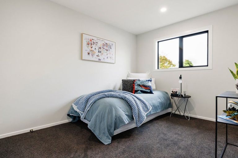 Photo of property in 2/1 Williams Place, Fairfield, Hamilton, 3214