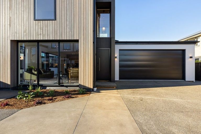 Photo of property in 54a Jeffreys Road, Fendalton, Christchurch, 8052