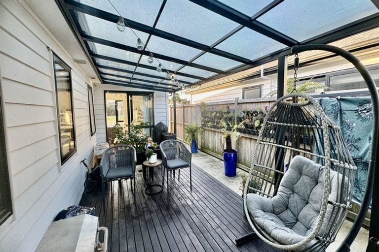 Photo of property in 11 Silver Beech Street, Takanini, 2110