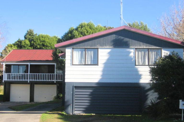 Photo of property in 14a Houhere Place, Pukete, Hamilton, 3200