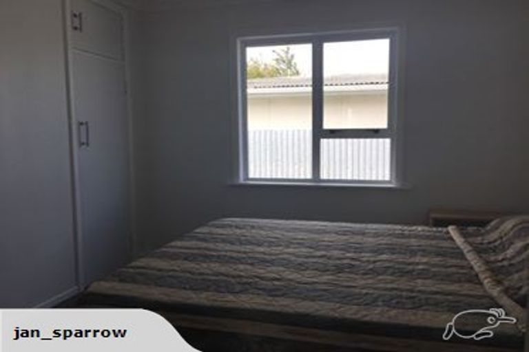 Photo of property in 20 George Street, Levin, 5510