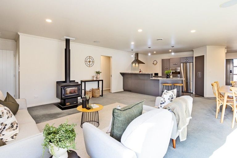 Photo of property in 46 Hoffman Court, Waikiwi, Invercargill, 9810