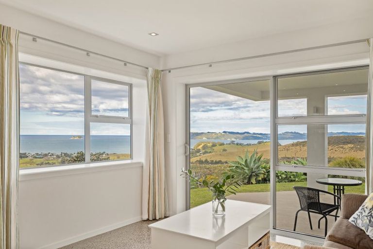Photo of property in 152 Centennial Drive, Whitianga, 3510