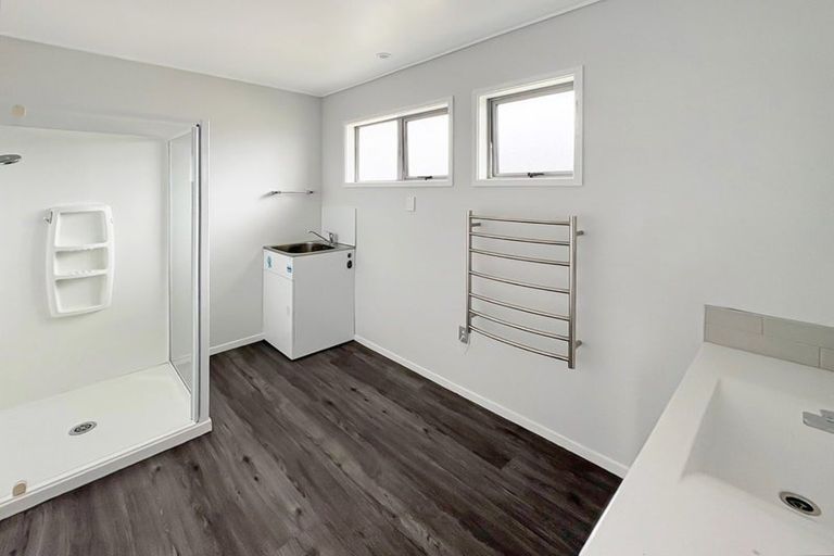 Photo of property in 65a Winchester Street, Levin, 5510