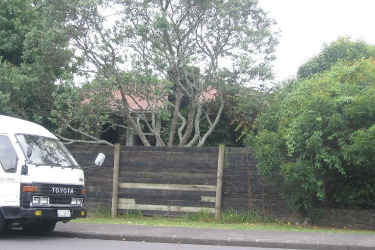 Photo of property in 45 Kaipatiki Road, Glenfield, Auckland, 0629