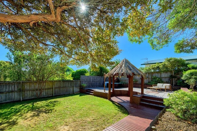 Photo of property in 16 Tovey Street, New Brighton, Christchurch, 8061