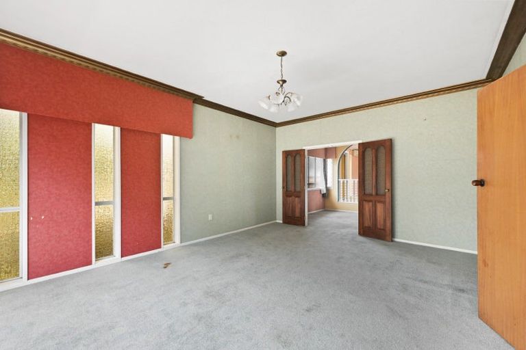 Photo of property in 10 Glen Lynne Avenue, Queenwood, Hamilton, 3210