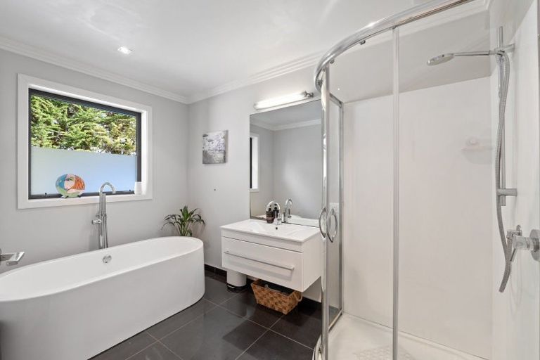 Photo of property in 40 Matua Grove, Otatara, Invercargill, 9879