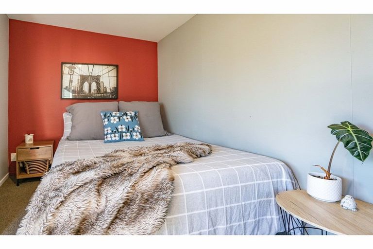 Photo of property in 32 Cridland Street West, Kaiapoi, 7630