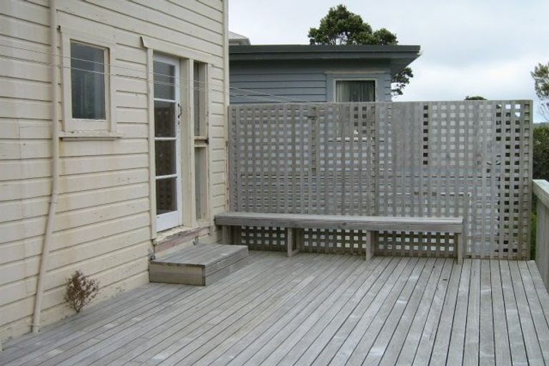 Photo of property in 49 Pembroke Road, Northland, Wellington, 6012