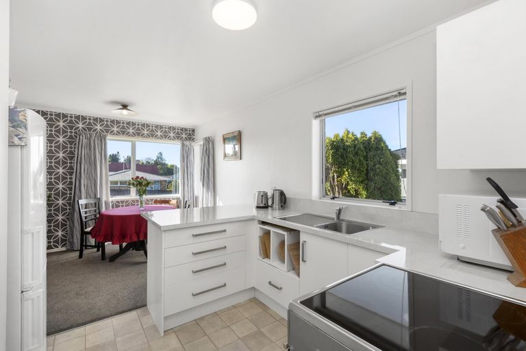 Photo of property in 25 Maple Avenue, Dinsdale, Hamilton, 3200