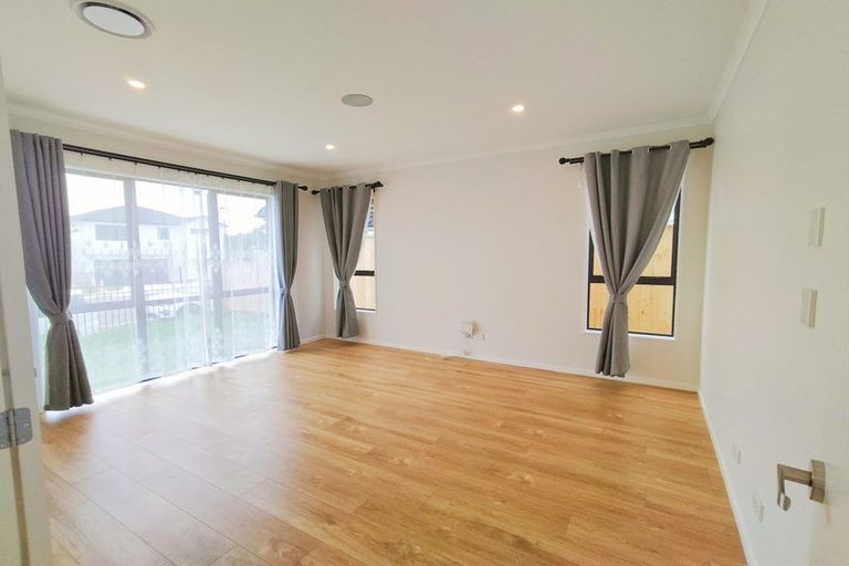 Photo of property in 4 Dungloe Avenue, Flat Bush, Auckland, 2019