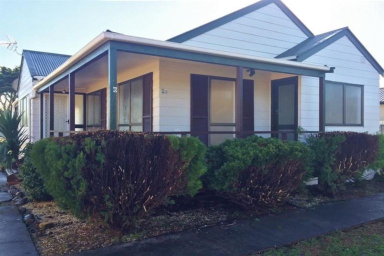 Photo of property in 26 Station Road, Takanini, 2112