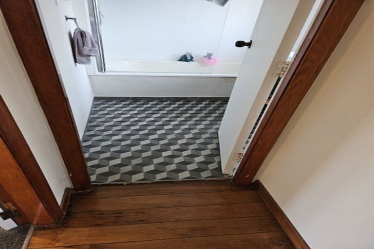 Photo of property in 479c Riverside Drive, Fairfield, Lower Hutt, 5011